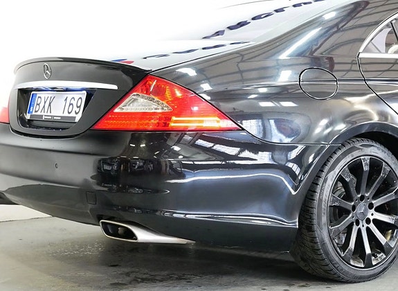 Mercedes-Benz CLS280 6 of 8