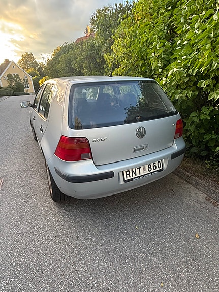 Volkswagen Golf IV 7 of 7