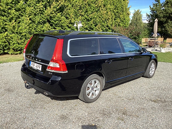 Volvo V70 10 of 11