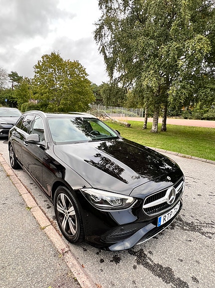 Mercedes-Benz C300 6 of 14