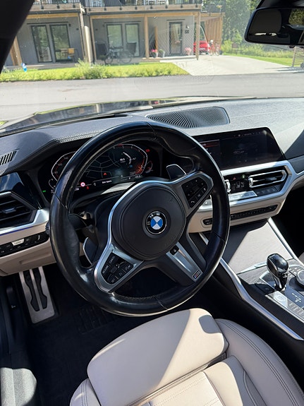 BMW 320d 5 of 8