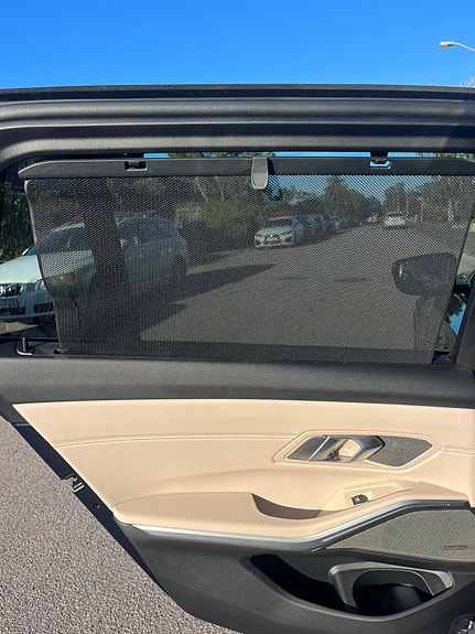BMW 320d 6 of 8