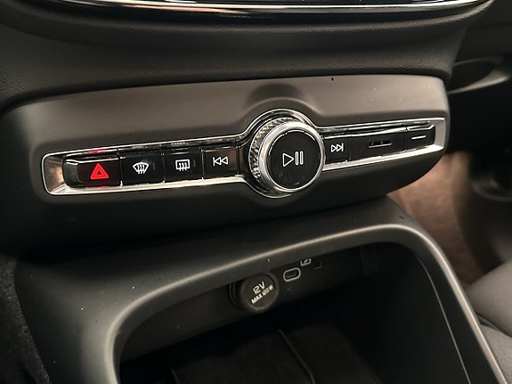 Volvo C40 30 of 30