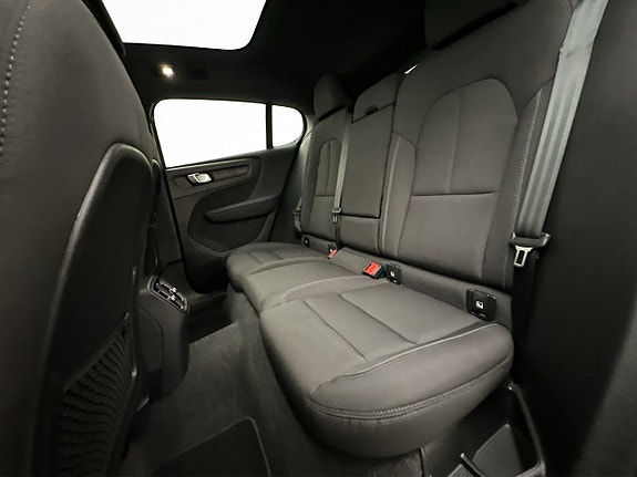 Volvo C40 18 of 30