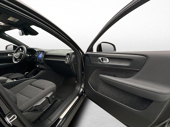 Volvo C40 15 of 30