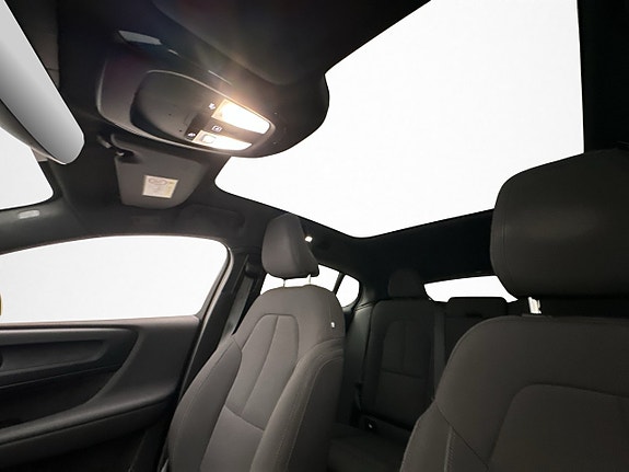 Volvo C40 23 of 30