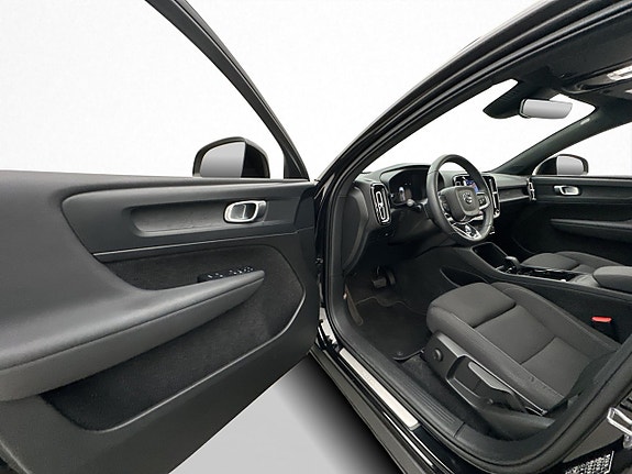 Volvo C40 21 of 30