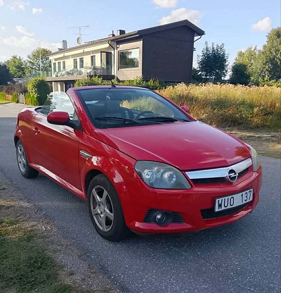 Opel Tigra 2 of 5