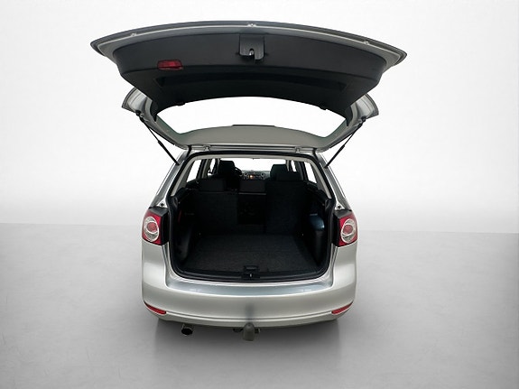 Volkswagen Golf Plus 16 of 29
