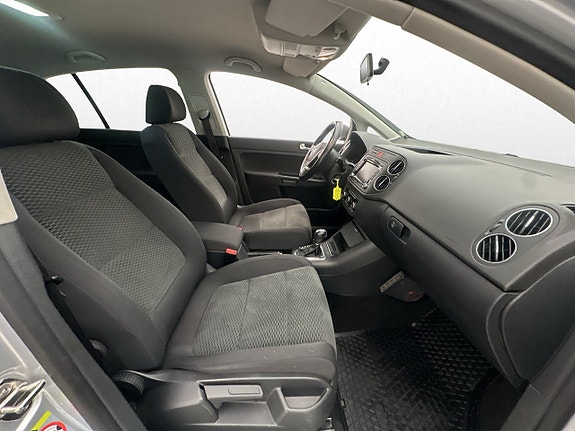 Volkswagen Golf Plus 13 of 29