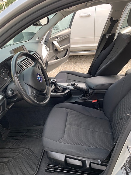 BMW 116d 6 of 8