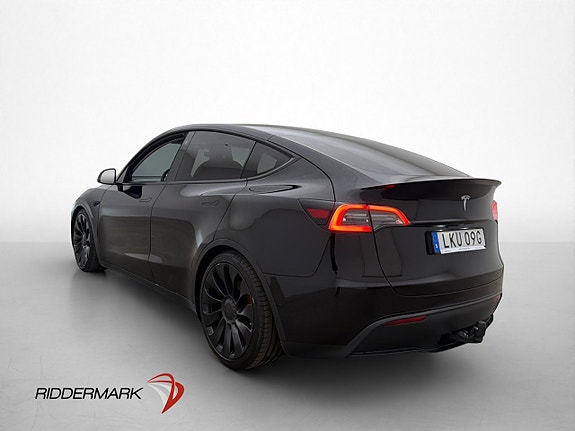 Tesla Model Y 6 of 30