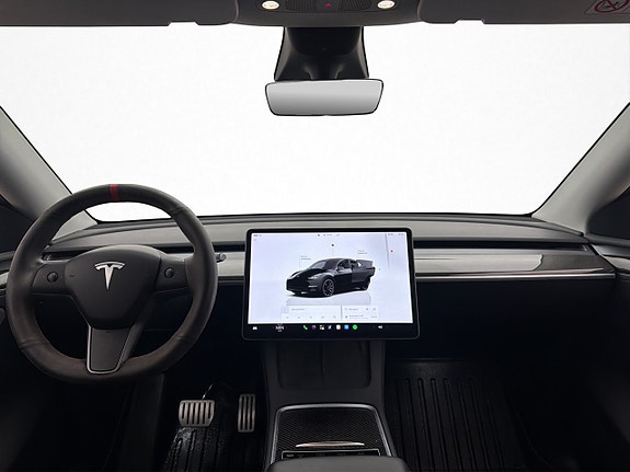 Tesla Model Y 19 of 30