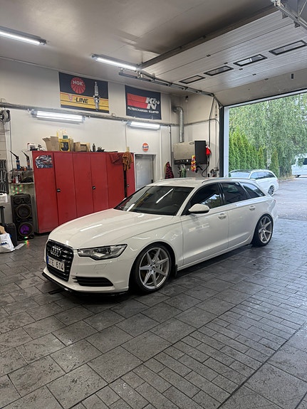 Audi A6 12 of 14