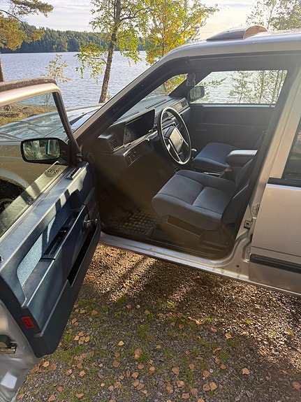 Volvo 740 9 of 14