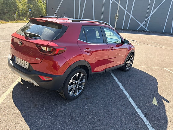Kia Stonic 3 of 8