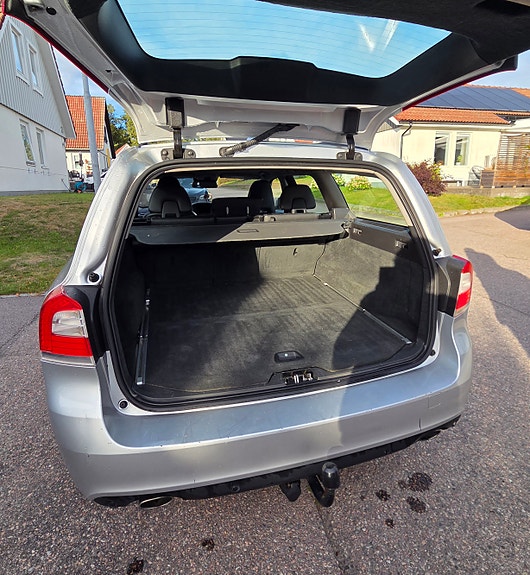 Volvo V70 5 of 5