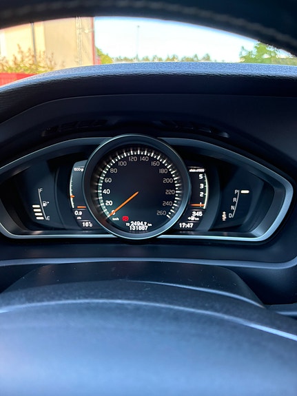 Volvo V40 5 of 12
