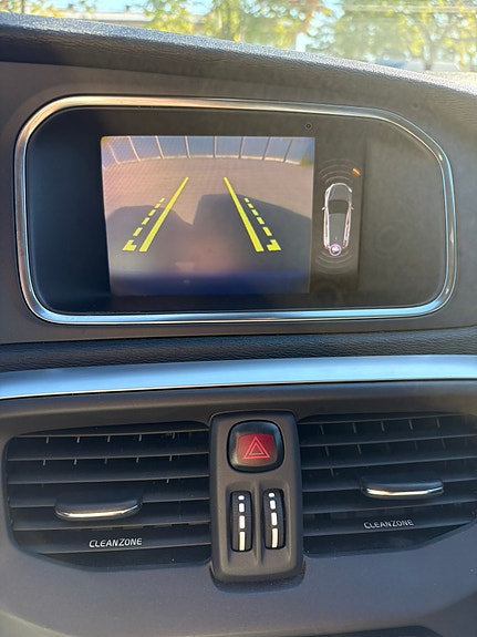 Volvo V40 10 of 12