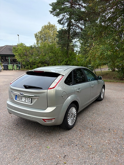 Ford Focus 5 of 15