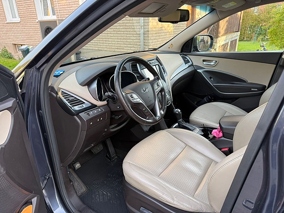 Hyundai Santa Fe 9 of 9
