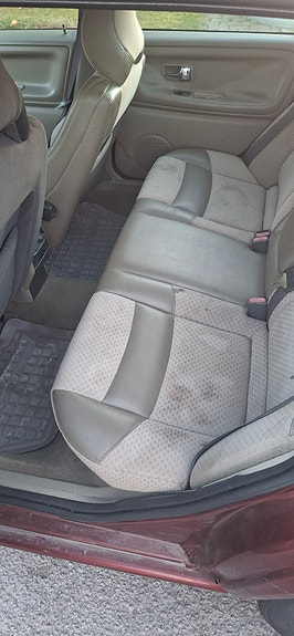 Volvo S70 4 of 5