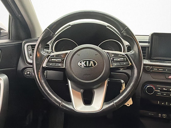 Kia Ceed 13 of 30