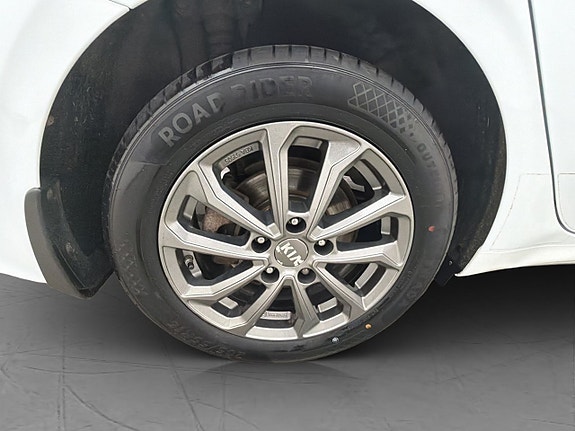 Kia Ceed 28 of 30