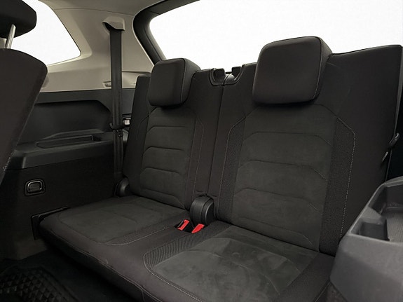 Volkswagen Tiguan Allspace 19 of 30