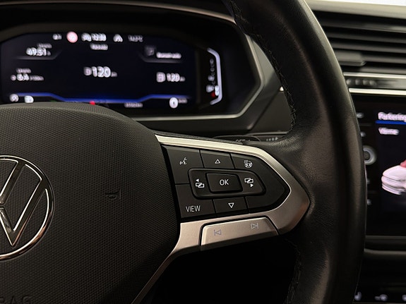 Volkswagen Tiguan Allspace 22 of 30