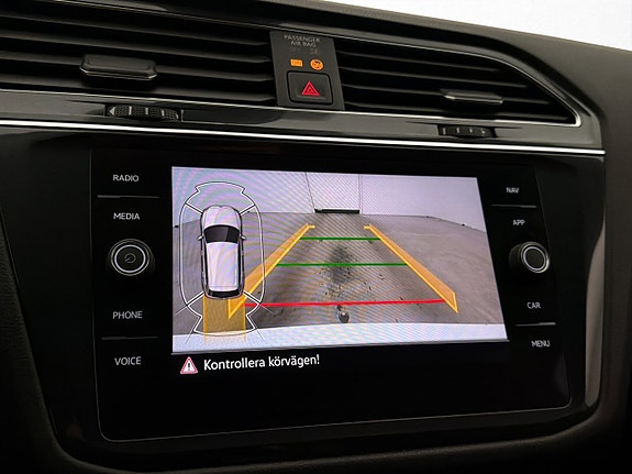 Volkswagen Tiguan Allspace 24 of 30