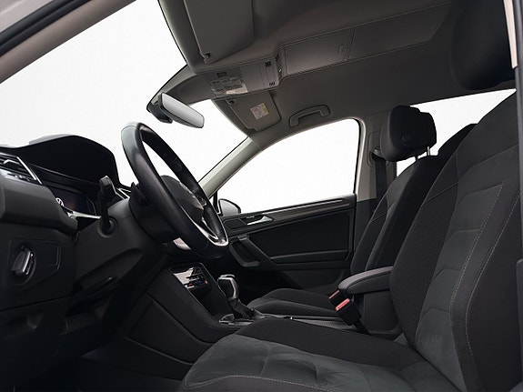 Volkswagen Tiguan Allspace 13 of 30