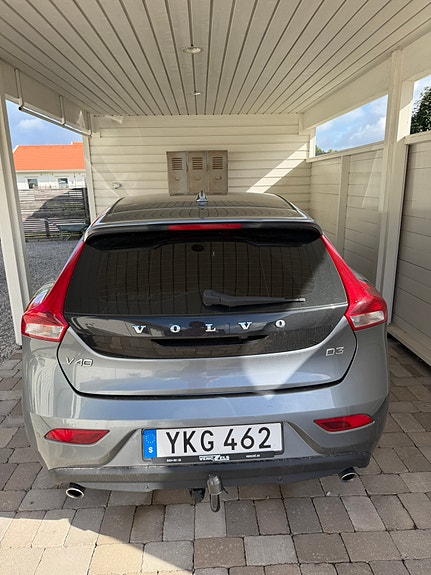 Volvo V40 4 of 9