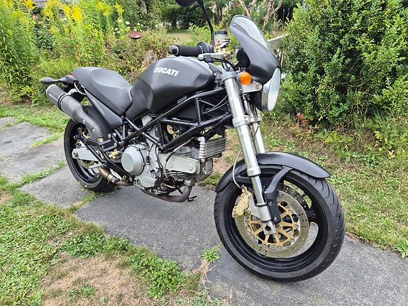Ducati 900 monster ie 2 of 4