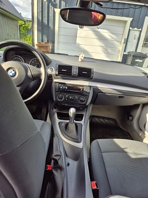 BMW 118i 7 of 8
