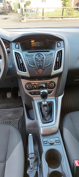 Ford Focus 5 of 7