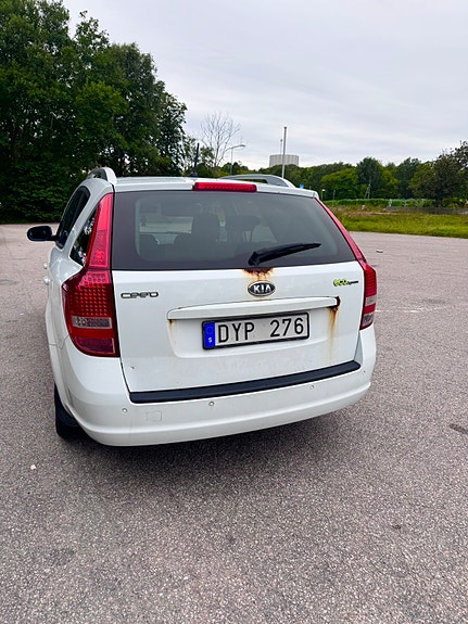 Kia Ceed 5 of 7