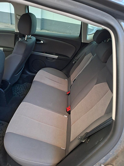 Seat Leon 5 of 5