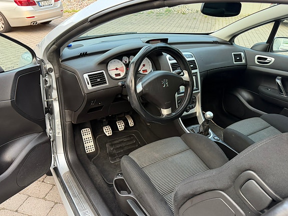 Peugeot 307 CC 29 of 30