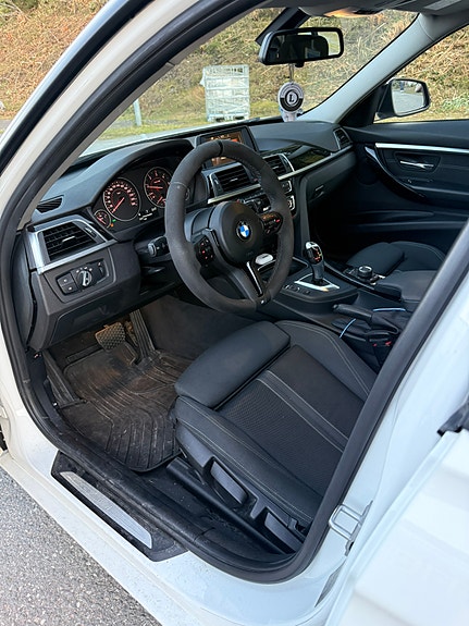 BMW 318d 6 of 6
