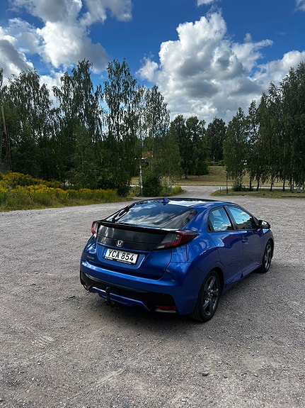 Honda Civic 4 of 9