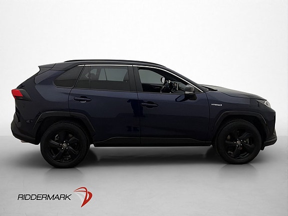 Toyota RAV4 9 of 30