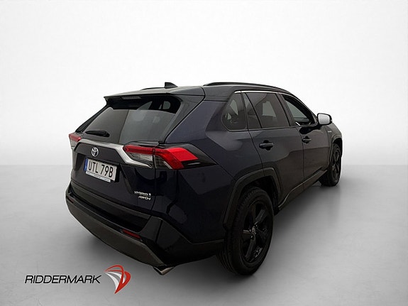 Toyota RAV4 8 of 30