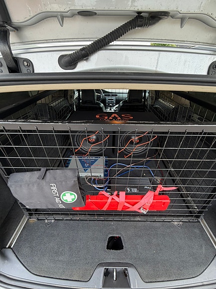 Volvo V70 8 of 8