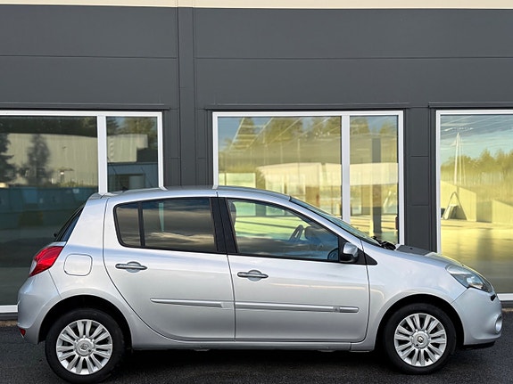 Renault Clio 2 of 30