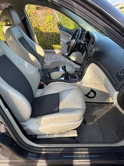 Saab 9-3 8 of 9