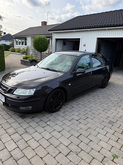 Saab 9-3 2 of 9