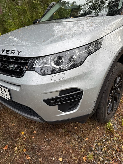 Land Rover Discovery Sport 3 of 10