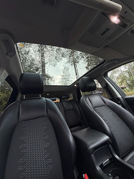 Land Rover Discovery Sport 10 of 10