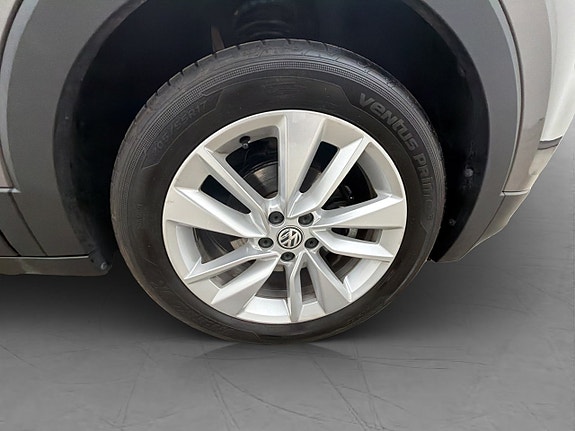 Volkswagen T-Cross 28 of 28